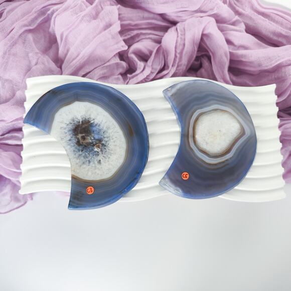 Large Druzy Agate Flat Moon Crystal Carving - Picture 6 of 10